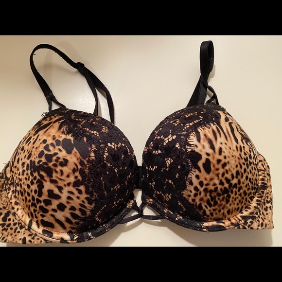 Victoria Secret “Bombshell Bras” - Picture 4 of 8